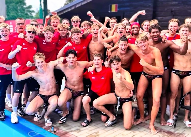 Bild zu Deutschlands U16 dank belgischer Schützenhilfe Turniersieger