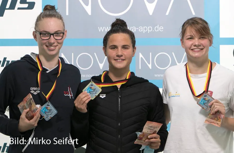 Josephine Tesch gewinnt Silber über 400m Freistil (Foto: Mirko Seifert)
